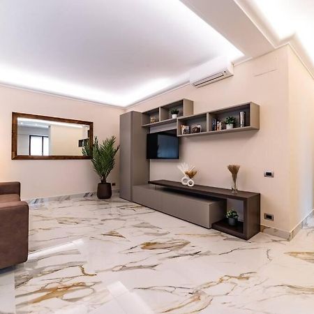 42 Gandino Superior Villa Rome Bagian luar foto