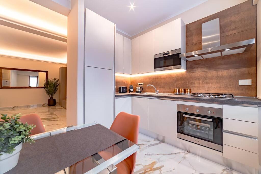 42 Gandino Superior Villa Rome Bagian luar foto