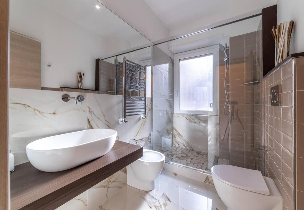 42 Gandino Superior Villa Rome Bagian luar foto