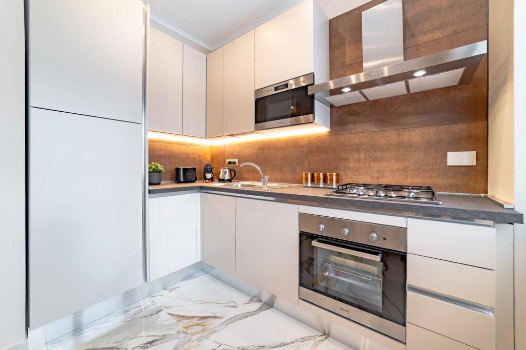 42 Gandino Superior Villa Rome Bagian luar foto